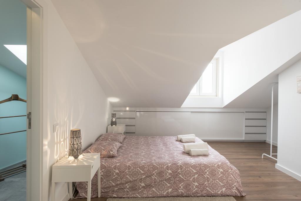 Charming Apartment Tram 28 Лиссабон Экстерьер фото